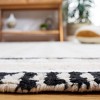 Capri CPR707 Hand Tufted Area Rug  - Safavieh - 4 of 4