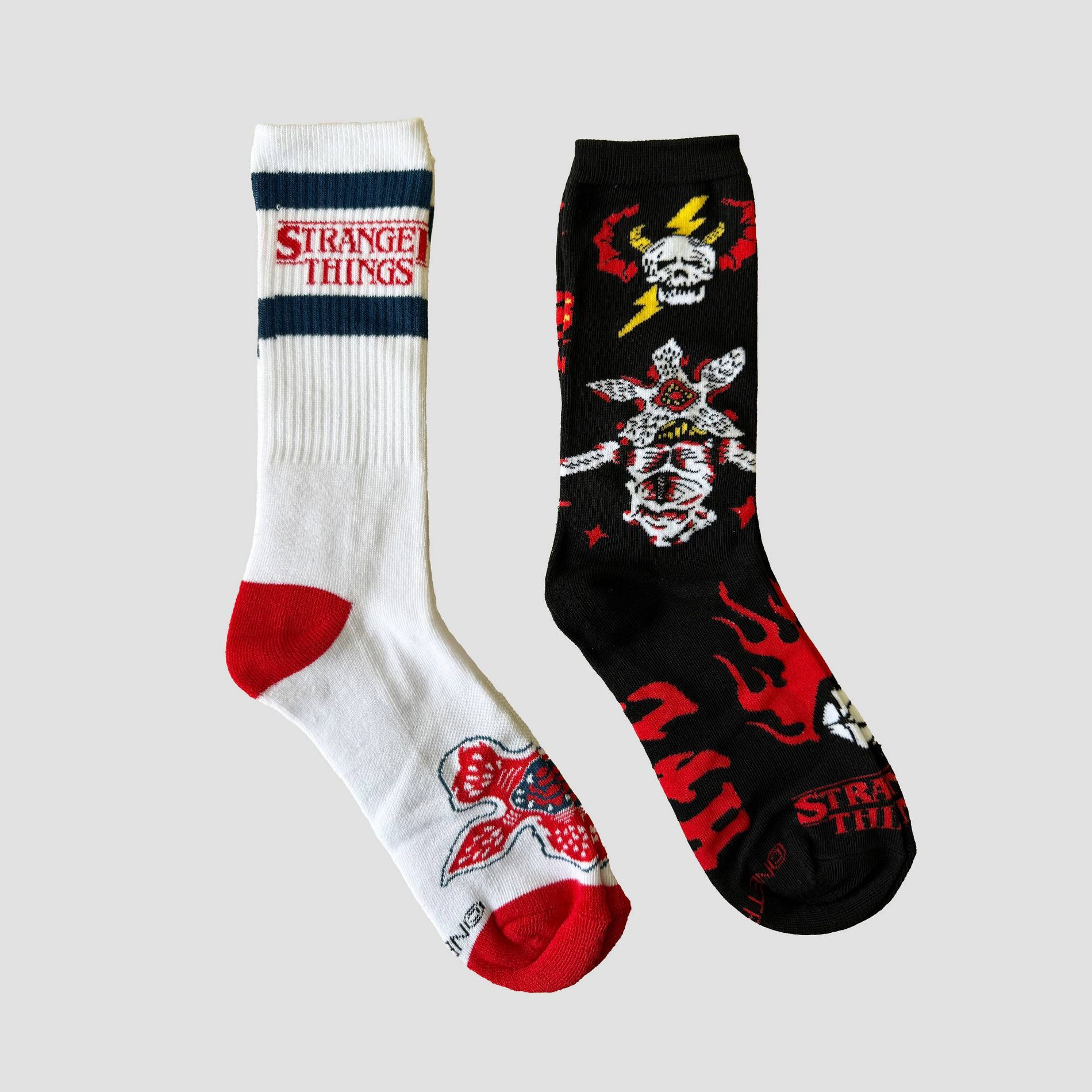 Stranger Things Men's Demogorgons & Dices Socks - 6-12