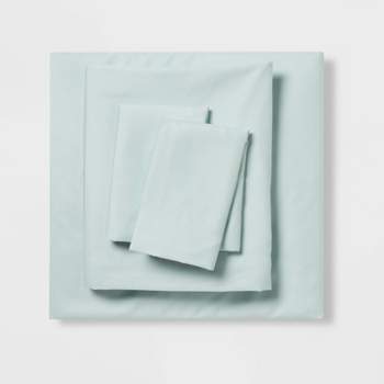 Queen Microfiber Solid Sheet Set Mint - Room Essentials™