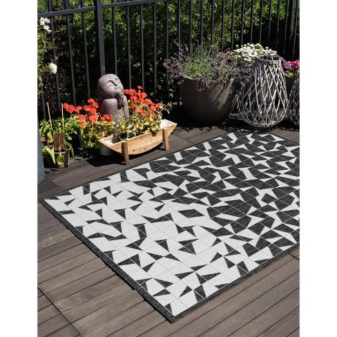 Unique Loom 2' 0 X 3' 1 Rectangle Indoor/outdoor Modern Black And White ...