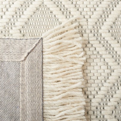 Ivory Coast Artisan 6' Square Hand-Tufted Wool Rug