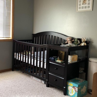 Sorelle berkley crib and cheap changer espresso