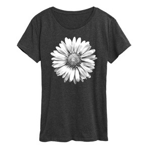 Women's - Instant Message - White Daisy Short Sleeve Graphic T-Shirt - 1 of 4