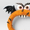 19.5" Animated Monster Wreath Halloween Decorative Prop Orange - Hyde and EEK! Boutique™ - 4 of 4
