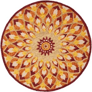 Novelty NOV603 Hand Tufted Area Rug  - Safavieh - 1 of 3