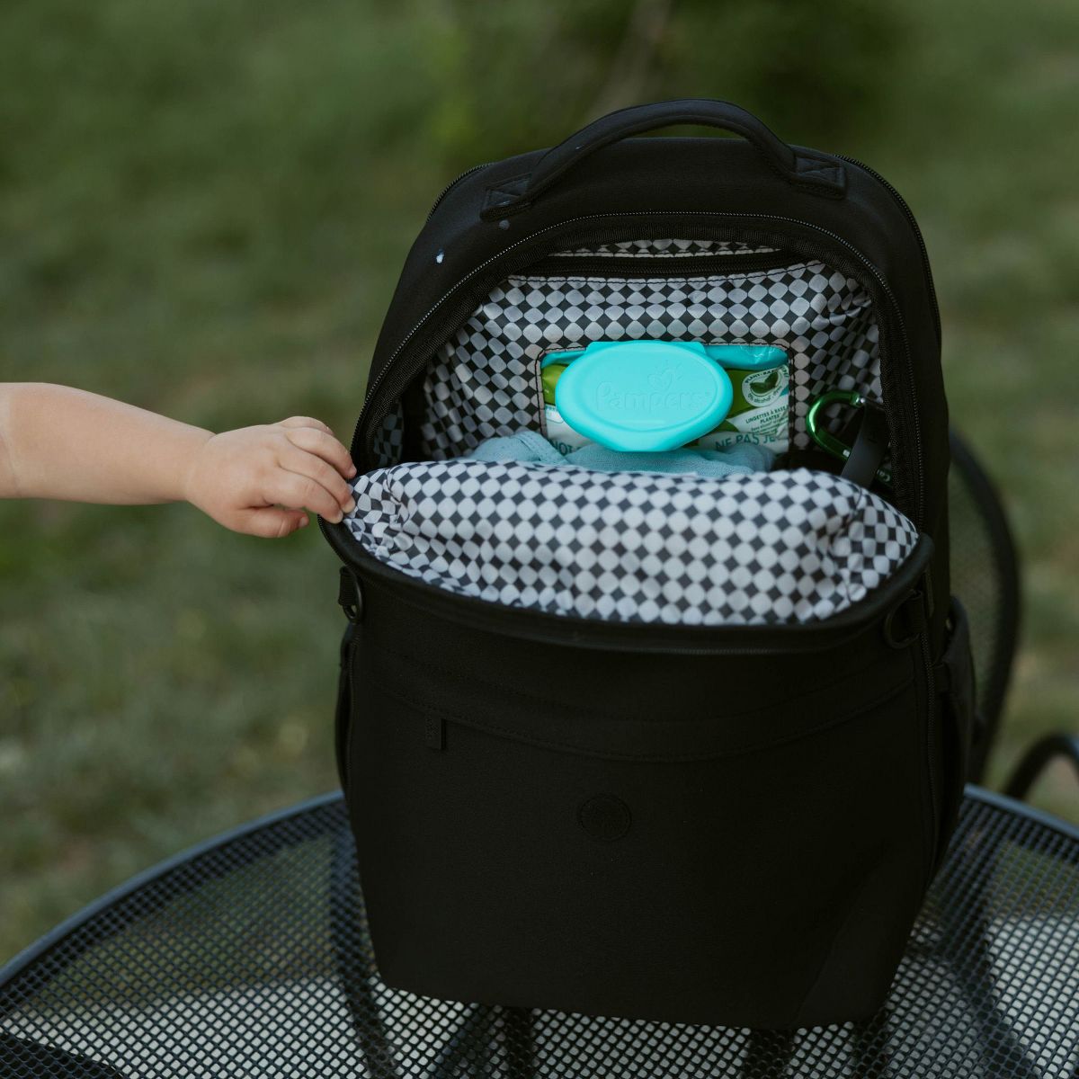 Parker Baby Co. Drift Neoprene Diaper Backpack - thumbnail 2