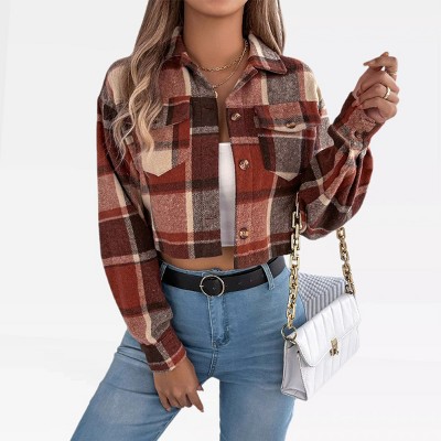 Womens Casual Jackets Flannel Cropped Shacket Fashion Plaid Trendy Crop Boxy Shirt with Pockets Fall Winter Button Down Coats