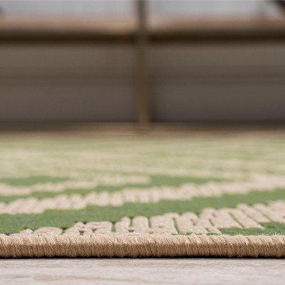 Mediterranean Geometric Green/Cream 4' x 6' Reversible Indoor/Outdoor Rug