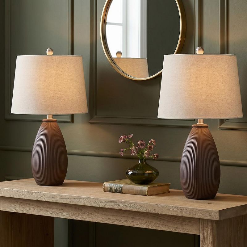 Maxax 22.25" Brown Ribbed Ceramic Table Lamps Set of 2，Artistic Desk Lamps for Bedroom Nightstand/Living Room