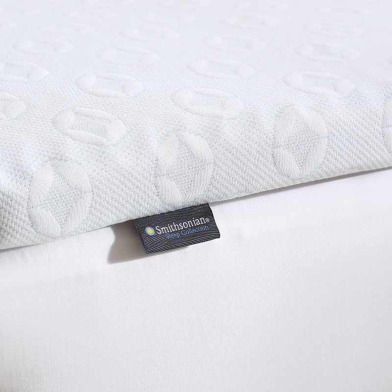 Lavender Infused 2" Mattress Topper - Smithsonian Sleep Collection, 3 of 4