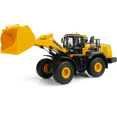 Komatsu WA475-10 Wheel Loader 1/50 Diecast Model by Universal Hobbies