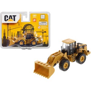 CAT Caterpillar 950G Series II Wheel Loader Yellow 1/87 (HO) Diecast Model by Diecast Masters - 1 of 4