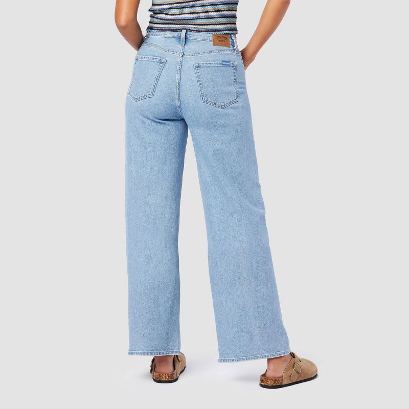DENIZEN® from Levi's® Women's Vintage High-Rise Wide Leg Jeans, 3 of 4