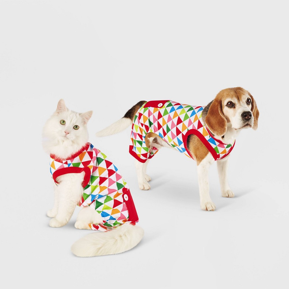 Colorful Triangle Print Dog Pajamas - M - Wondershop