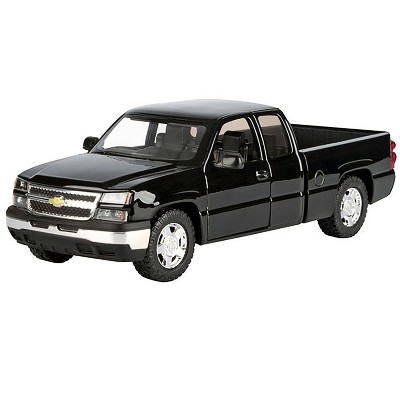 2006 Chevrolet Silverado 1500 Pickup Truck Black "Die-Cast Collection" Series 1/25 Diecast Model Car by Motormax