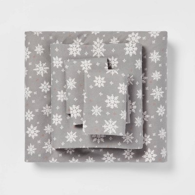 Queen Holiday Pattern Flannel Sheet Set Gray Snowflakes - Threshold™
