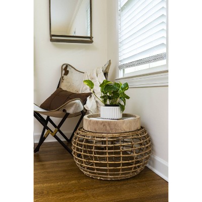 Elegant Hand-Carved Paulownia Wood Decorative Tray