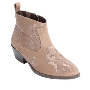 Comfortview The Gwyneth Bootie (Wide Widths Available) - 1 of 4