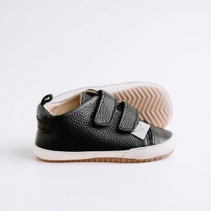 Little Love Bug Company Low Top Sneaker - 1 of 4