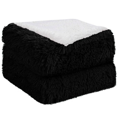 Black discount fuzzy blanket