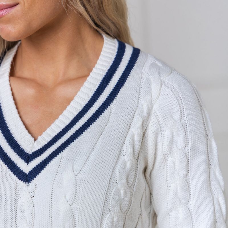 Hope & Henry Womens' Organic Cotton V-Neck Cricket Sweater, 2 of 10