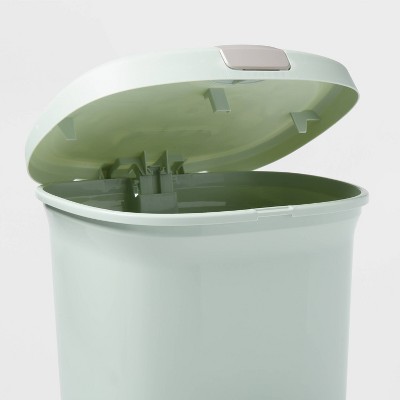 7gal Step Trash Can with Locking Lid Green - Brightroom&#8482;_1