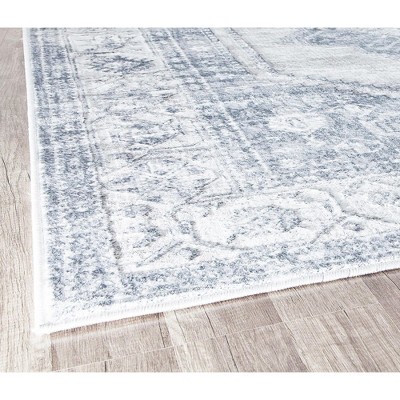 Gray Floral Synthetic 5' x 7' Area Rug