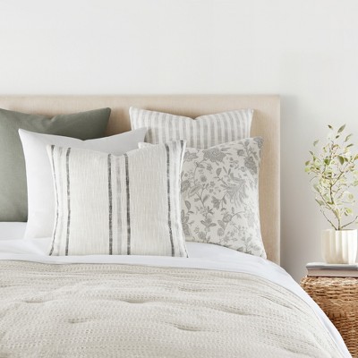 Gray Floral Cotton Square Throw Pillow Set