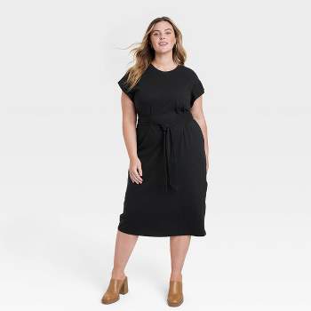Women's Short Sleeve Knit Wrap Midi Dress - Universal Thread™ 