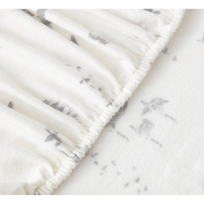 Full Ivory Cotton Flannel Sheet Set with Geese Meadow Pattern