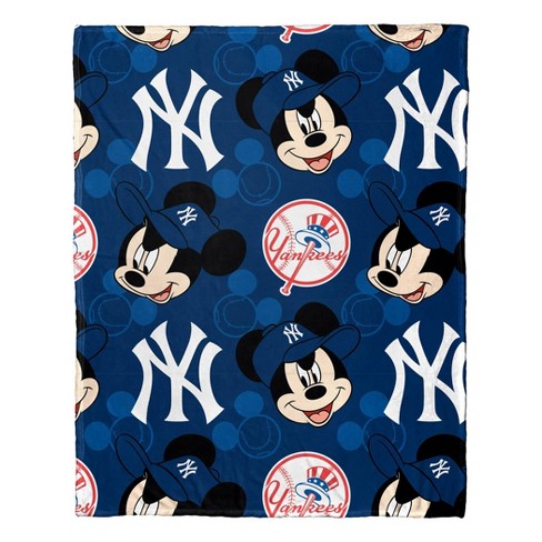 Ny Yankees Plush Throws