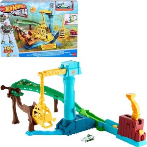 Hot Wheels Superstar Speeders Hi-Tech Buzz Lightyear's Star