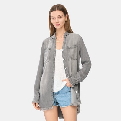 Women's Button-Front Frayed Longline Denim Shirt - Cupshe