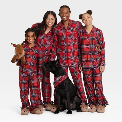 Men s Plaid Flannel Holiday Matching Family Pajama Set Wondershop Red Target