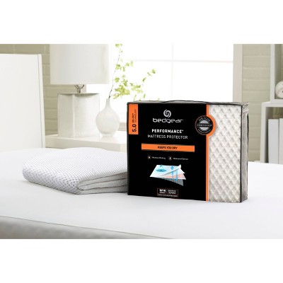 BedGear Hyper-Cotton 4.0 Mattress Protector Up To 18" Base Size King Bed 
