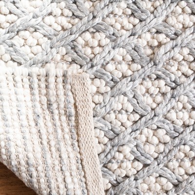 Ivory and Silver Hand-Tufted Wool Blend 6' Square Area Rug