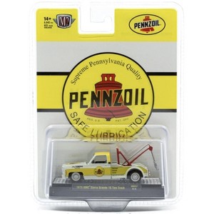 M2 Machines 1975 GMC Sierra Grande 15 Squarebody Tow Truck 1:64 Scale - 1 of 3