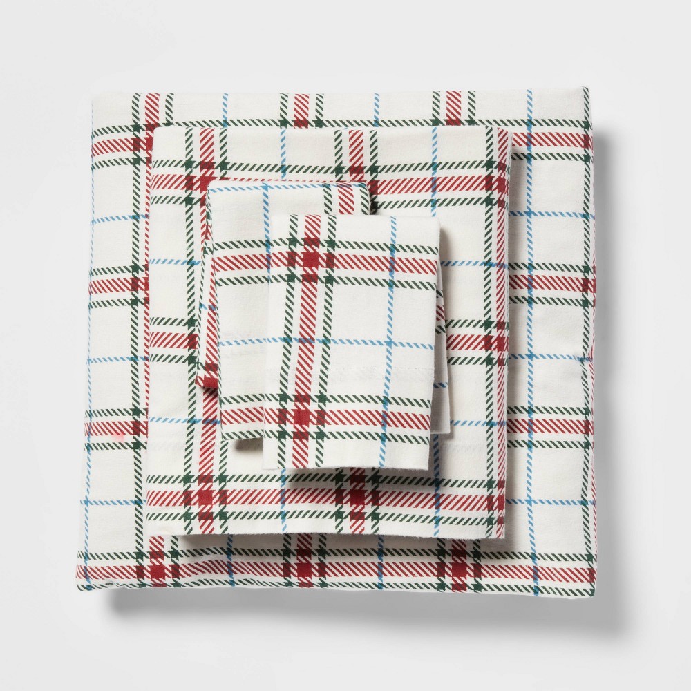 Twin Holiday Pattern Flannel Sheet Set Holiday Plaid - Threshold