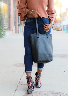 ETHIC GOODS Women's Leather Classic Tote, 4 of 7