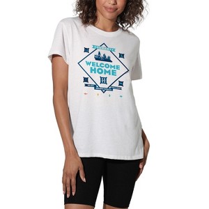 Harry Potter Hogwarts Welcome Home Women's Loose T-Shirt - 1 of 4