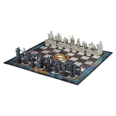 The Noble Collection Lord Of The Rings Game Chess Set Battle For Middle ...