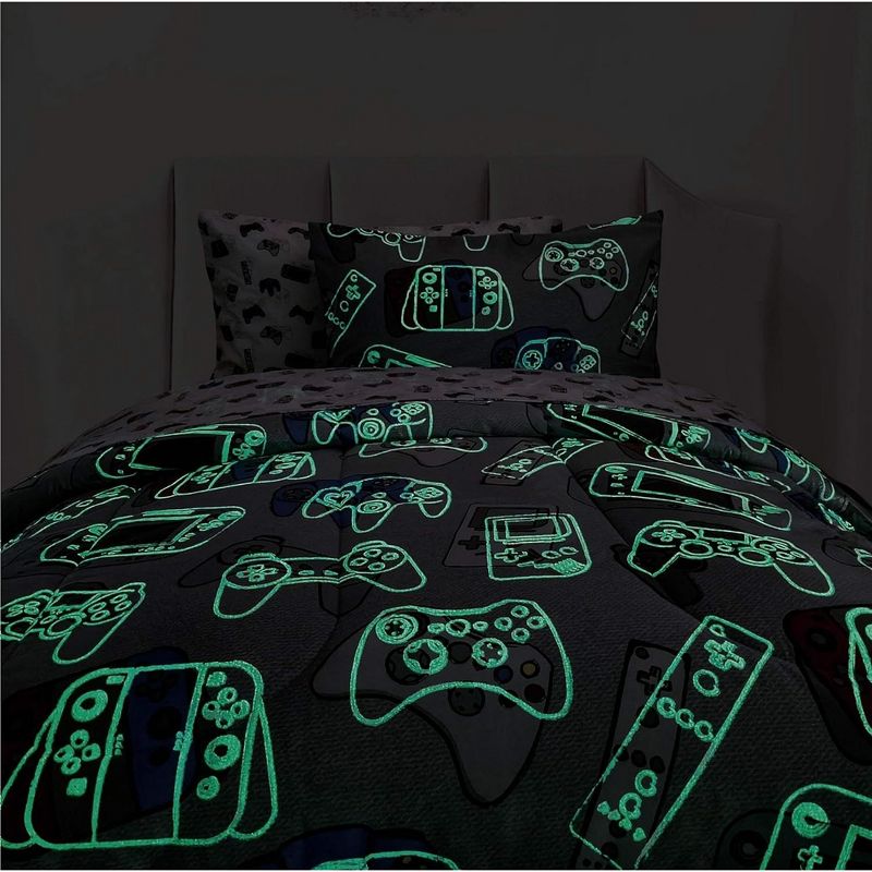 Tadpoles Gamer Comforter Sheet Set | Game Controllers Print - 100% Softly Brushed Microfiber Polyester, 5 of 6
