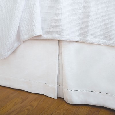 EY Essentials Hemstitch White Queen Bed Skirt