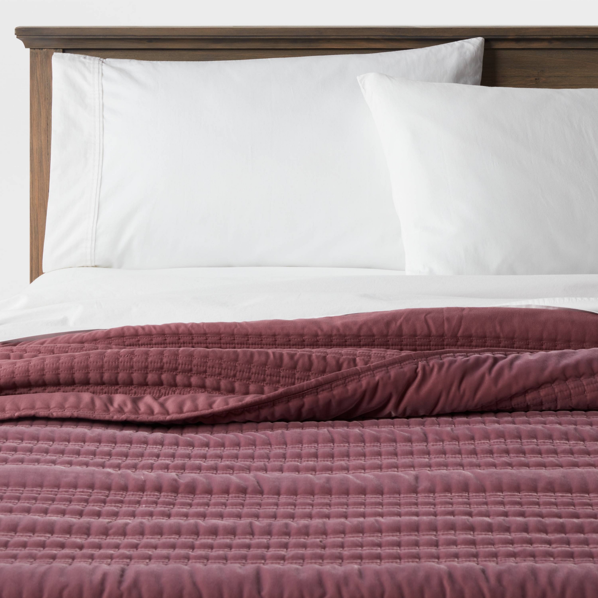 King Lofty Velvet Quilt Purple - Threshold™