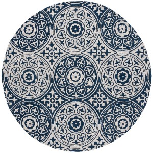 Metro MET377 Hand Tufted Indoor Rugs - Safavieh - 1 of 4