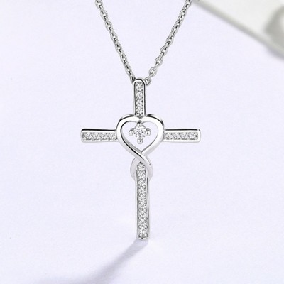 FATMOON Sterling Silver Cross Pendant Necklace for Women, Minimalist Choker Chain,Tarnish-Resistant, Perfect for Daily Wear