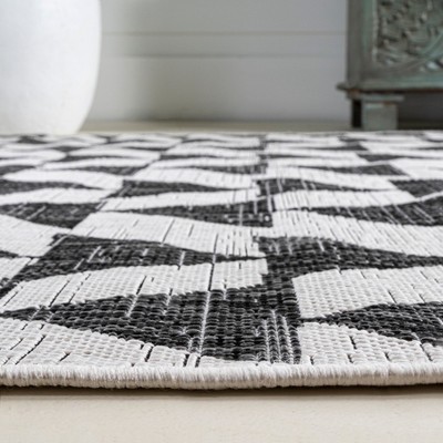 Andratx Ivory and Black Geometric Indoor/Outdoor Rug