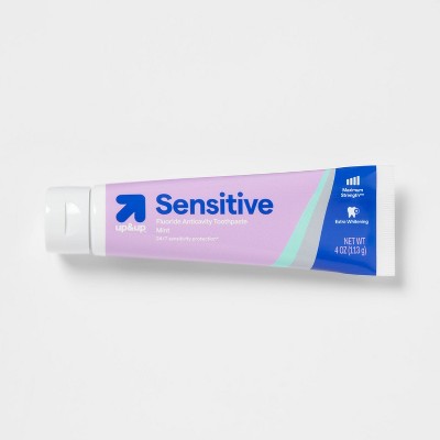 Extra Sensitive Fluoride Anti-Cavity Whitening Toothpaste - Mint - 4oz - up&up™