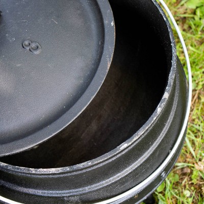 Large Black Cast Iron Round Campfire Cooking Kettle with Lid