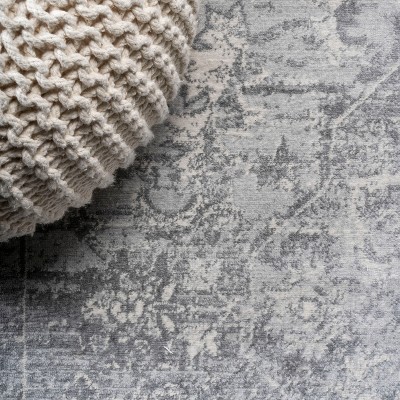 Gray Synthetic 4' x 6' Persian Medallion Area Rug